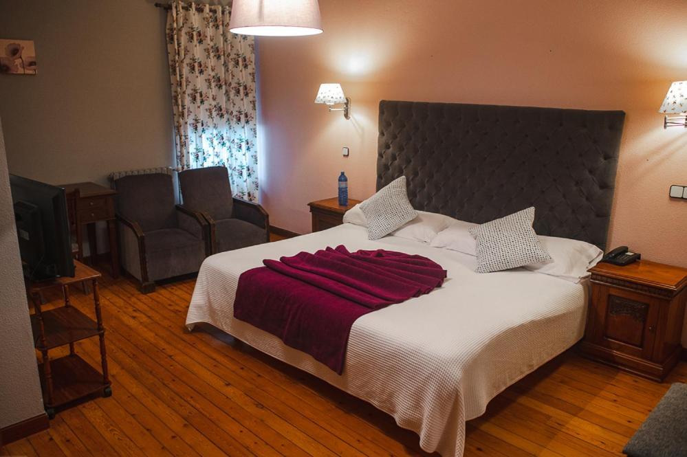 Balneario De Corconte Hotel Cabanas de Virtus Екстериор снимка