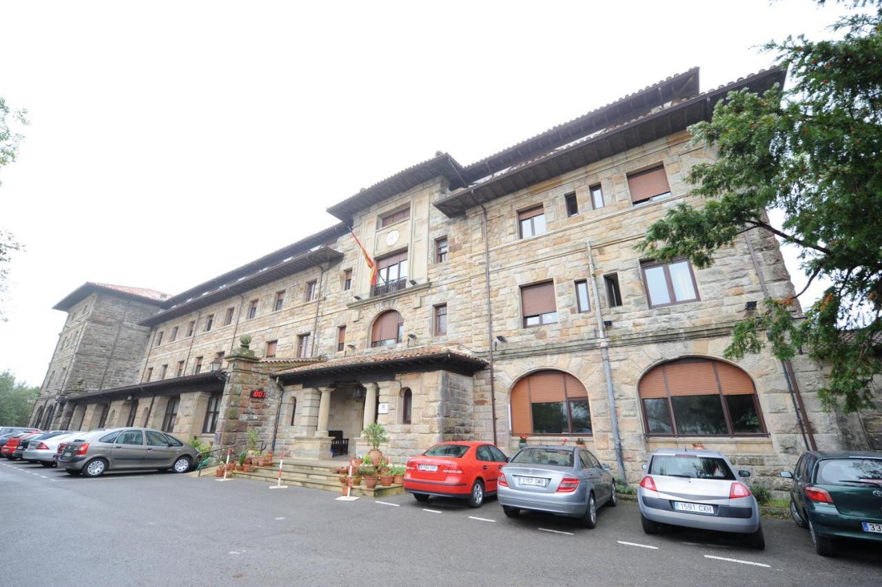 Balneario De Corconte Hotel Cabanas de Virtus Екстериор снимка
